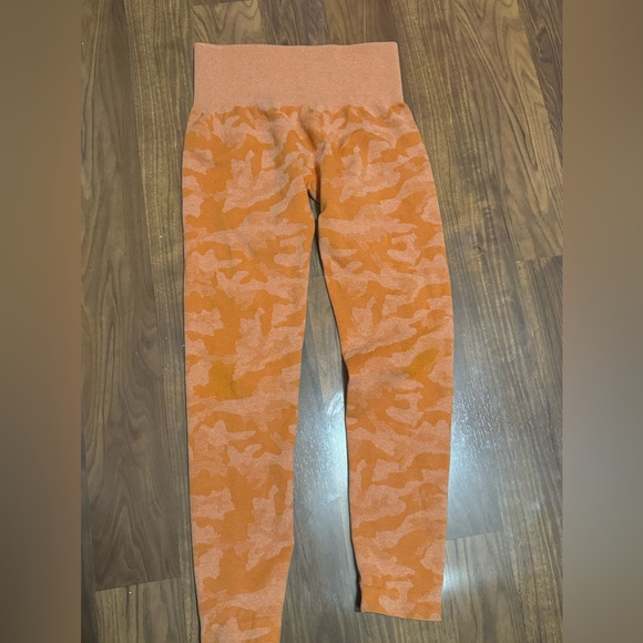 Nvgtn leggings orange camo - Picture 3 of 4